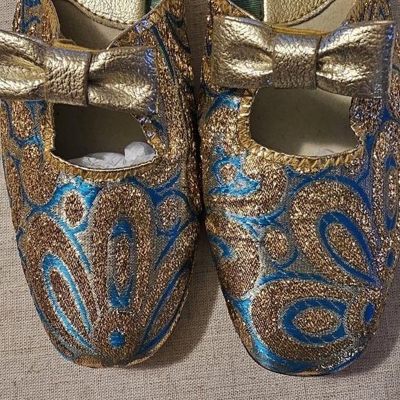 Vintage 1960s Lullabies Slip On Slipper Shoes Blue and Gold Size 8 - Picture 2 of 10